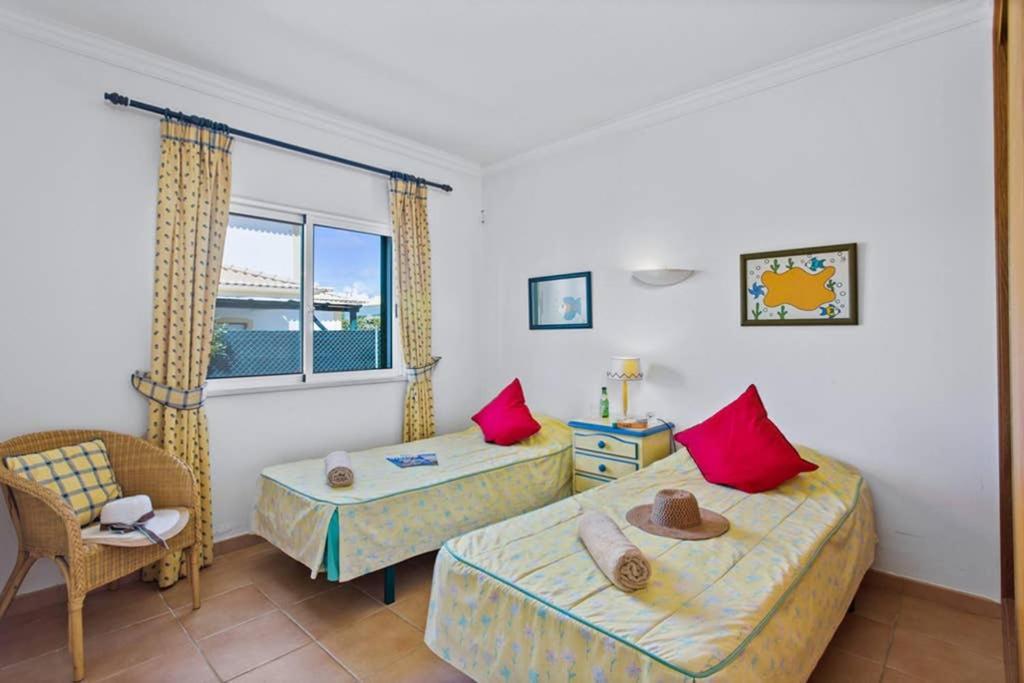 Villa White Sands - Private Oasis, Heated Pool, Beaches & Strip Nearby Albufeira Zewnętrze zdjęcie